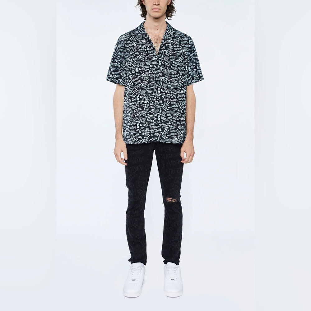 KSUBI
Heroism text-print tencel shirt